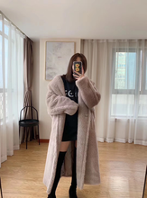 Load image into Gallery viewer, PUDI 2020 new women fashion real sheep fur over coat girl leisure solid teddy color jacket overcoats ct817