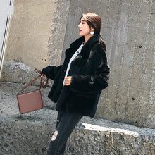 Load image into Gallery viewer, Genuine Fur Jackets Women Winter Warm Thick Furry Mink Fur Coats 2020 Top Quality Campera Mujer Invierno 734 MF369